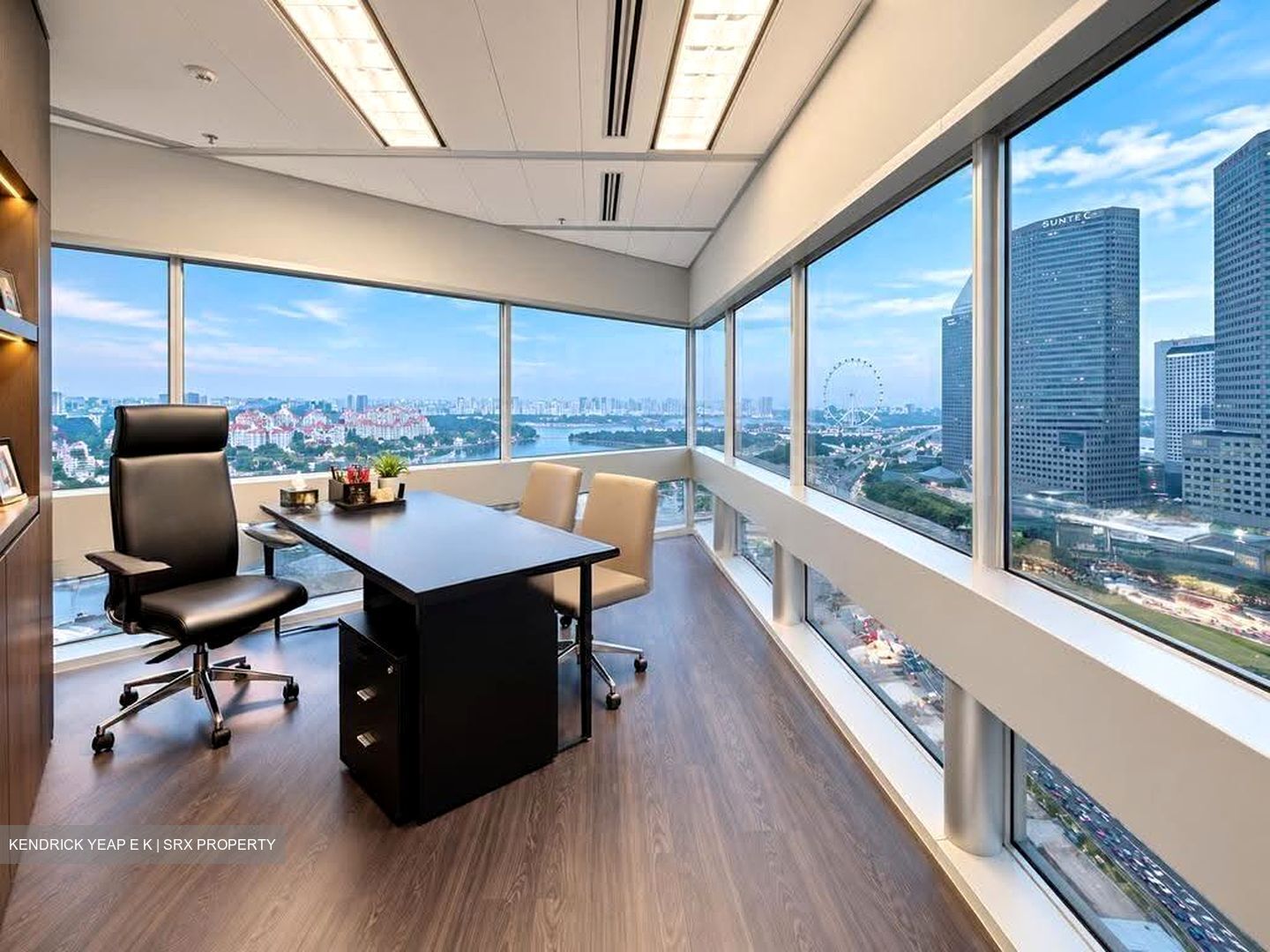 Gateway East (D7), Office #631901871